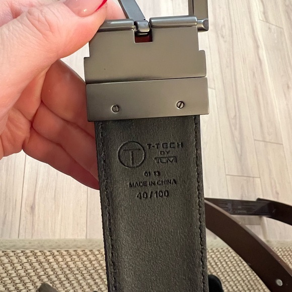 NWOT T-Tech by Tumi Black Belt - Picture 2 of 6